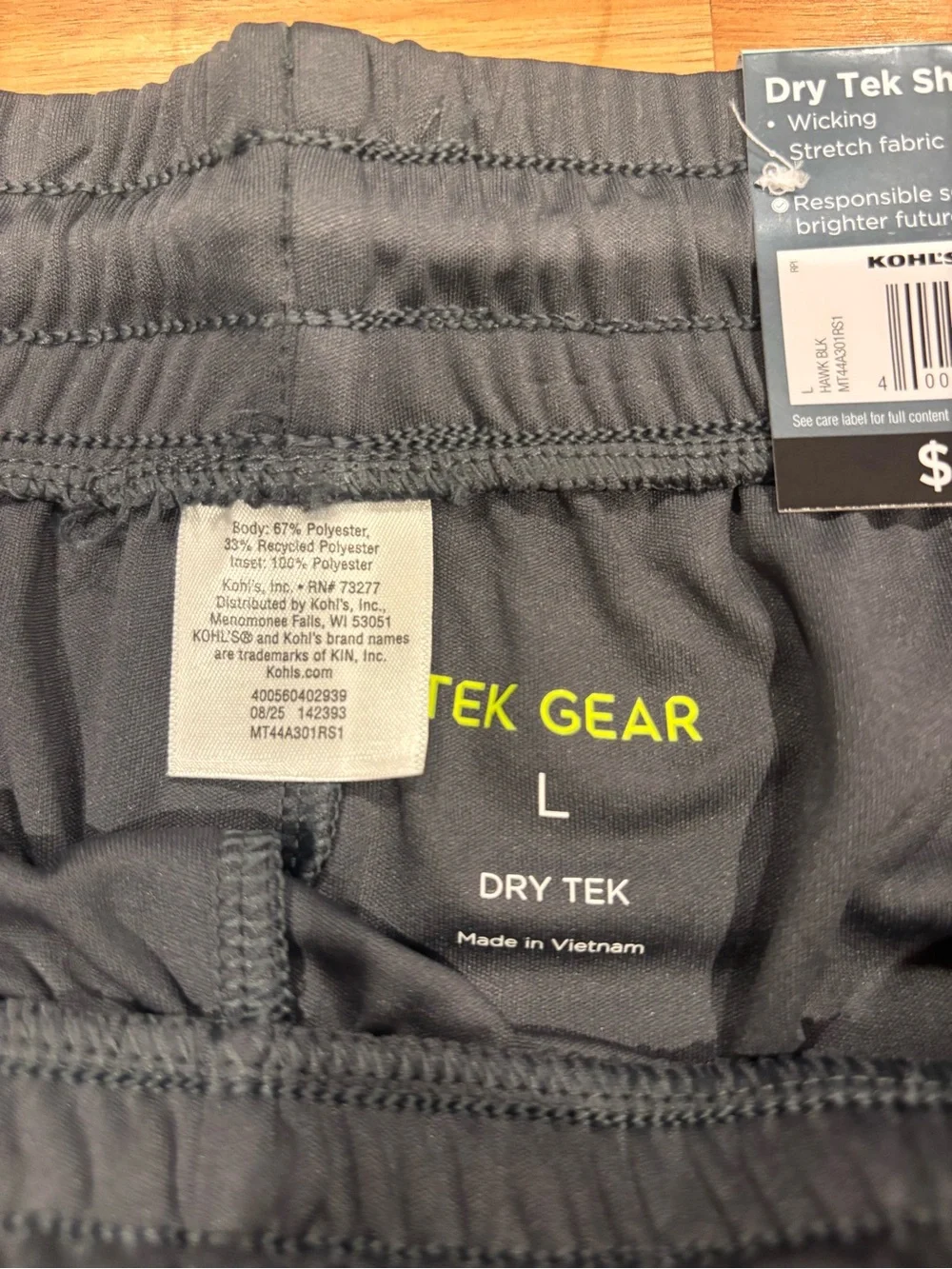 Kohl's Tek Gear Men's Charcoal Athletic Shorts SZ L NWT.